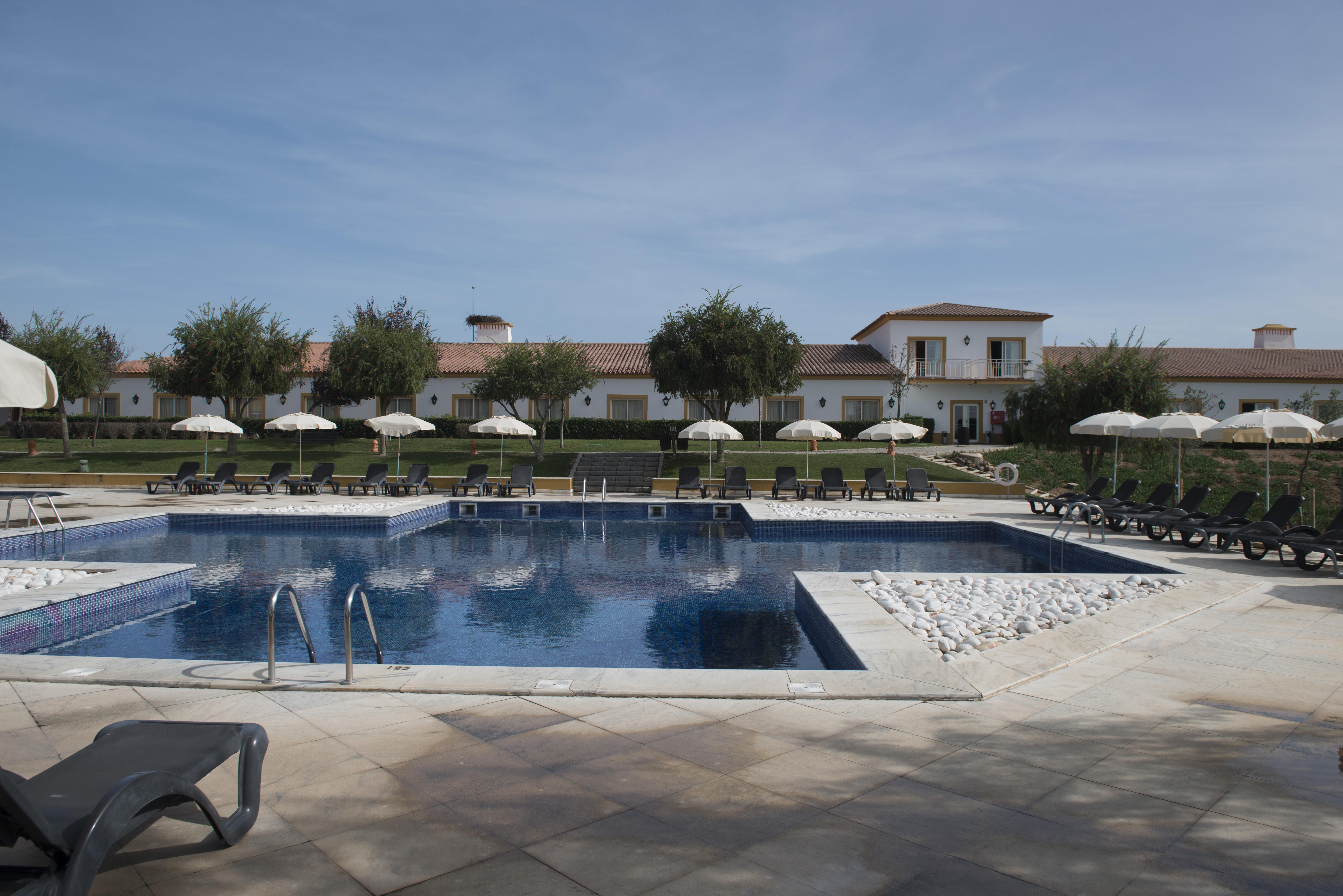 Vila Gale Alentejo Vineyard - Clube De Campo Albernoa Exterior photo