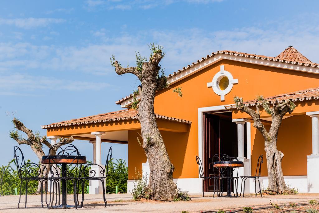 Vila Gale Alentejo Vineyard - Clube De Campo Albernoa Exterior photo